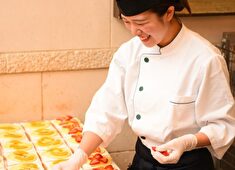 株式会社 千疋屋総本店 求人 資格取得に伴う報奨金制度も完備しているので、働きながら自身の可能性を広げていける好環境