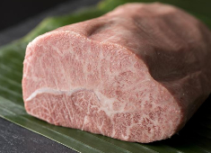 株式会社ビータス 求人 ▲黒毛和牛の精肉卸、(株) ヤザワミートをパートナー企業に有し、最高の食材を扱えます。
