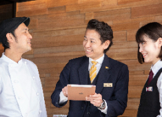 株式会社サッポロライオン 求人 調理・ホールのチームワークのため双方向のコミュニケーションがしっかりできる方を募集！