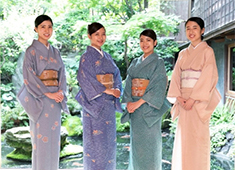 長谷観光 株式会社／『つきじ治作』／『銀座治作』　【HASEHONSYA GROUP】 求人 『人と接することが好き』『喜ばせることが好き』キッカケは上記の様な、何気ない気持ちで充分！まずはお話ししましょう！