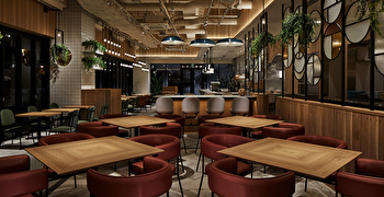 ALL DAY CAFE ＆ DINING“The Blue Bell” 他／株式会社バリューテーブル 求人