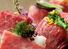 株式会社ダイヤモンドダイニング／「ダイニング・和食事業部」 求人 夢に向かって頑張るスタッフがたくさんいます。あなたも私たちと⼀緒に夢を叶えるための第⼀歩を踏み出してみませんか？