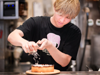 EVER BREW（エバーブルー）株式会社 求人
