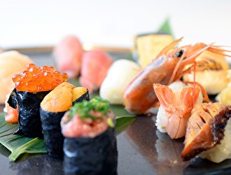 「くすくす」「天然や」／株式会社カンファー 求人