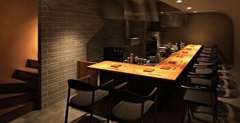 株式会社Human Qreate／『江戸料理 一石三鳥 西麻布』『鮨 鴉巣（カラス）』他 求人
