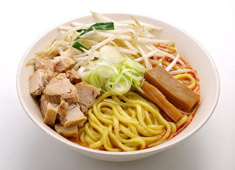 「味噌麺処 花道庵 東京駅店」「味噌麺処 花道庵 北参道店」「味噌ラーメン 百庵 西新宿店」「セントラルキッチン両国」／株式会社レガリス 求人 役職ポスト増加中！責任ある仕事には給与で還元します。「どれだけ頑張ったか」が正当に評価される、やりがいある職場！