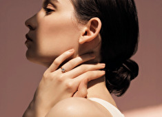 「dial presented by ENUOVE」／BIJOUPIKO GROUP 求人 店舗づくりにもとことんこだわったオシャレな空間で、店内にはプロポーズもできるような特別個室も併設予定です。