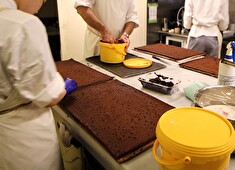 Le Pommier（ル・ポミエ）／株式会社フレデリックマドレーヌ 求人 多様な年齢・性別・経験のスタッフが活躍しているから、経験ジャンル等は不問で募集を行っています。