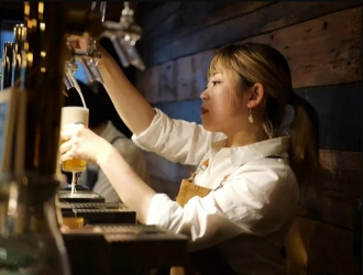PERFECT BEER KITCHEN 新橋／株式会社EYF 求人