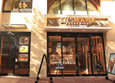 SILSMARIA／株式会社シルスマリア【東証プライム上場グループ企業】 求人 カフェ併設店舗も営業中の為、そういったご経験をお持ちの方も歓迎しています。