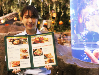 株式会社クリエイト・ダイニング 求人 舞浜イクスピアリでも多数のブランを展開！他の飲食店ではできない、非日常を演出します。