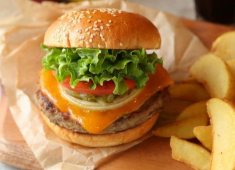 ダイニングインターナショナル株式会社（BUNK SANDWICHES/FRESHNESS BURGER/Leonidas） 求人 ハンバーガーやサンドイッチに興味がある方には当社は満足できる環境
なのは間違いなし！