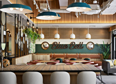 『blue temrinal - the restaurant -』『cafe & dining blue terminal』他／株式会社バリューテーブル 求人 『URBAN FOOD』をコンセプトに、本格的な窯焼きピザや、パンケーキといった各種メニューを提供しています。