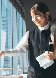 XEX（ゼックス）、PIZZA SALVATORE CUOMO（ピッツァサルヴァトーレクオモ）、ほか／株式会社ワイズテーブルコーポレーション（東証スタンダード上場） 求人