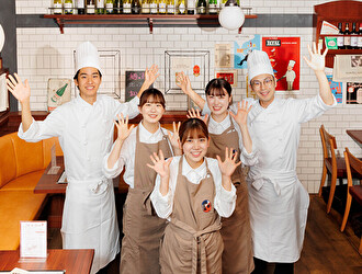 『ワイン食堂 旅する子ブタ』／株式会社ティー・ユー・ビーアソシエイツ 求人