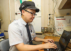 株式会社さわやか 求人 ファストフード業態未経験でも歓迎します！中途入社も多く、年齢層も幅広いので、気兼ねなく溶け込むことができますよ！