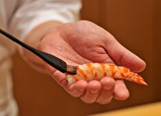 「すし 志魂 」「割烹 凛」 求人 伝統的なスタイルを大切に私たちにしか出来ないことを日々追求していきましょう。