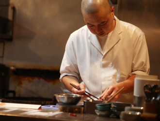 代々木上原 蕎麦屋 山都 求人 旬の食材を活かした和食も楽しめます。蕎麦だけでなく、和食の経験もの経験も活かせます。