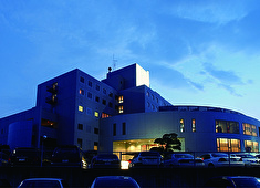 万葉倶楽部 株式会社／『東京豊洲 万葉倶楽部』『横浜みなとみらい 万葉倶楽部』etc. 求人 スタッフ同士のコミュニケーションもしっかり取れる雰囲気の良い職場だから、ご入社後もすんなり馴染んでいただけるはず！