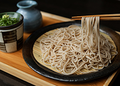 SOBA AN Düsseldorf （そば庵 デュッセルドルフ） 求人 日本人だけでなく、今ではドイツ人にも愛されている蕎麦。手打ちで提供しているお店は少なく、ファンは多数ついています。