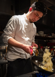 「KITCHEN LABO CONNECT YOYOGI」「BLUE BRICK LOUNGE」／  株式会社食楽宝庫 求人