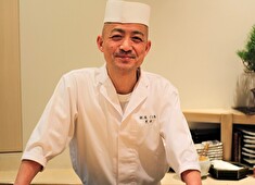 『銀座 くろ寿』『銀座 もちふじ』／株式会社 銀座くろ寿 求人 「まずはお話だけ」という方も歓迎！当社の考えや働き方を説明するのでその上でご検討いただいてOK！（写真は当社代表）