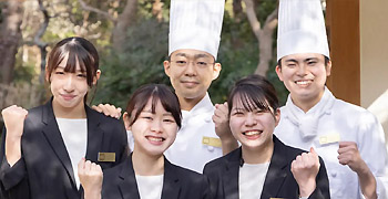 ローストビーフの店 鎌倉山／株式会社 レストラン鎌倉山 求人