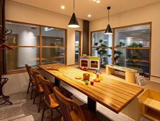 『鎌倉Umimachi table』／『Herbal Chinese STEAMAN』 etc.／株式会社エモーショナルバリュー（EMOTIONAL VALUE INC.） 求人
