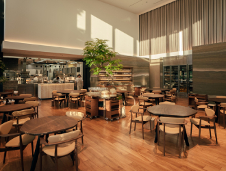株式会社グラナダ　※レストラン新規メンバー採用部門 求人 【CYCLE】ミシュラン３つ星レストランのシェフと共に取り組むレストランプロジェクト。グローバルな経験を積めます。