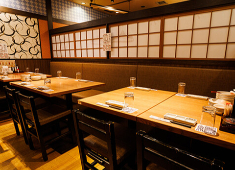 三代目網元 魚鮮水産 本所吾妻橋店 求人 店内は108席。広い店内ですが、それだけやりがいもたくさん！まずは慣れるところから始めましょう！
