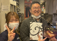 三代目網元 魚鮮水産 本所吾妻橋店 求人 まだ設立から半年も経っていませんが、スタッフ間の仲は良く毎日楽しく働いています！