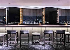 ANAインターコンチネンタルホテル東京 求人 「MIXX バー＆ラウンジ」は高層階36Ｆに位置し国際都市・東京を象徴する眺望を眼下に望むことが出来ます。
