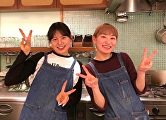 株式会社エーディーエモーション／『KUROBUTAYA』『MOKUOLA』『DexeeDiner -the meat locker-』他 求人 『インスタグラムのフォロワー増加』『営業を問題なく回す』…など、昇給の為の指針も明確だからやりがいも満載です！