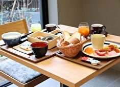 トーセイ・ホテル・サービス株式会社 求人 トーセイホテル ココネ鎌倉では和食をはじめ洋食など多くの食事を提供しています