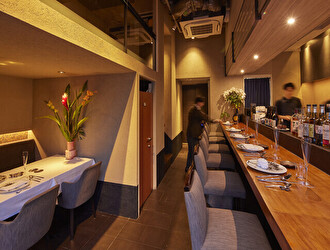Restaurant Re:（レストラン アールイー） 求人