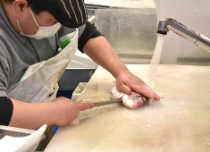 『ヤマト水産』／ヤマトサカナ株式会社　※小売り事業部採用本部 求人 当社のオペレーションはしっかりとお教えいたしますのでご安心ください。ご入社後スムーズに慣れていっていただけるはず！