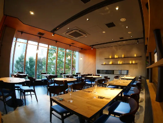 『trattoria bar Carina carina』『CASTELLINA』『PIATTI CASTELLINA』etc.／株式会社カステリーナ 求人