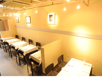 『trattoria bar Carina carina』『CASTELLINA』『PIATTI CASTELLINA』etc.／株式会社カステリーナ 求人