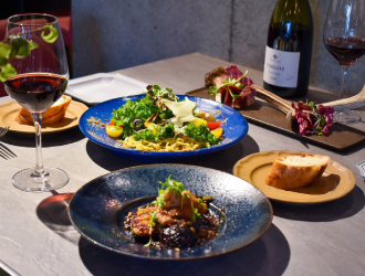 Bistro NOR（ビストロ ノア） 求人 道産の食材を中心に、枠にとらわれないフランス料理とサービスでお値段以上の価値を生み出しましょう！