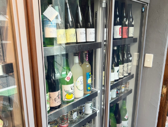庵狐（あんこ）／真・新・心グループ 求人 多彩な日本酒は庵狐グループならでは！お酒を勉強したい方にぴったりです。