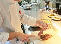 HRTニューオータニ株式会社 求人 ホテルニューオータニのグループ企業になりますので将来も安心です。