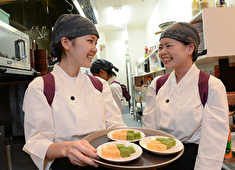 『海鮮アトム』『にぎりの徳兵衛』『廻転すし海へ』etc.／株式会社アトム【東証スタンダード・名証メイン上場／コロワイドグループ企業】 求人 無理な異動や配属は無し！面接時にしっかりとお話しをするので勤務地の部分でご不安になっている方はご安心ください。