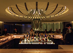 グランハマー／株式会社 浜倉的商店製作所 求人 ８Fの「TATAMI」は宇治抹茶スイーツと日本酒を提供するジャパニーズCAFE＆BAR！※パティシェ・利き酒師歓迎