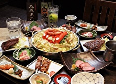 【LA BODEGA 銀座店】【Le Beurre Noisette TOKYO】etc／株式会社アキナイ 求人 もつ福では「炙り博多明太もつ鍋」をはじめ、多彩なメニューを揃えており、季節の限定メニューなど多く発案しています。