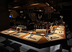 株式会社Def eat（デフイート） 求人 【吟味シテ醸ス】4種類の漬け込みレモンサワーと備長炭で焼きあげる本格焼鳥大衆と高級の中間がコンセプト