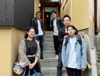 株式会社NATOMICS（ナトミックス） 求人 京都の名店での食事体験会。様々なお店を知ることで一人ひとりの成長につながる機会を作っています！