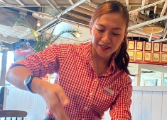株式会社 アメリカンハウス 求人 肉料理をはじめ幅広い洋食を提供しています。