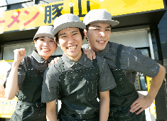 株式会社ギフトホールディングス(GIFT HOLDINGS INC.) ★東証プライム上場企業 求人 年2回の昇給制度は勿論、賞与も年2回支給！その他、諸手当も多数用意しているので年収ベースでの現状以上が可能！