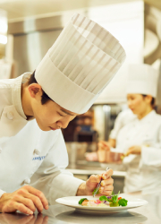 アニヴェルセル株式会社／ウェディング・カフェ・レストラン採用本部 求人