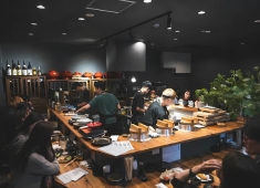 HAKATA NEXT（池田鮮魚、ハカタスタンダードetc...） 求人 